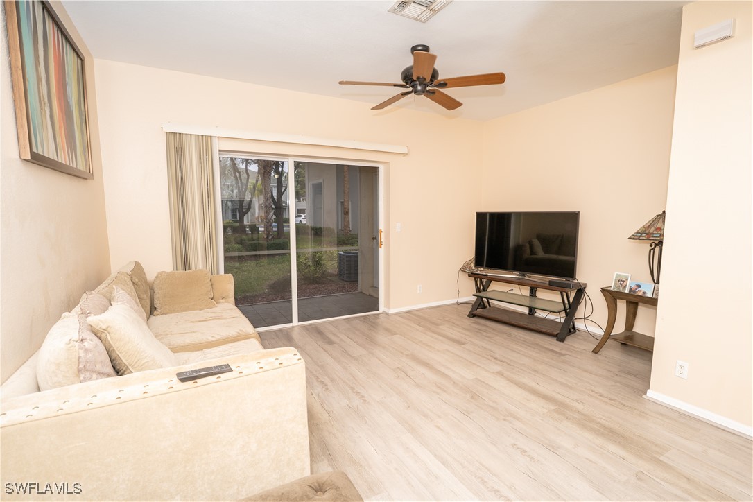 2 bed home in Fort Myers