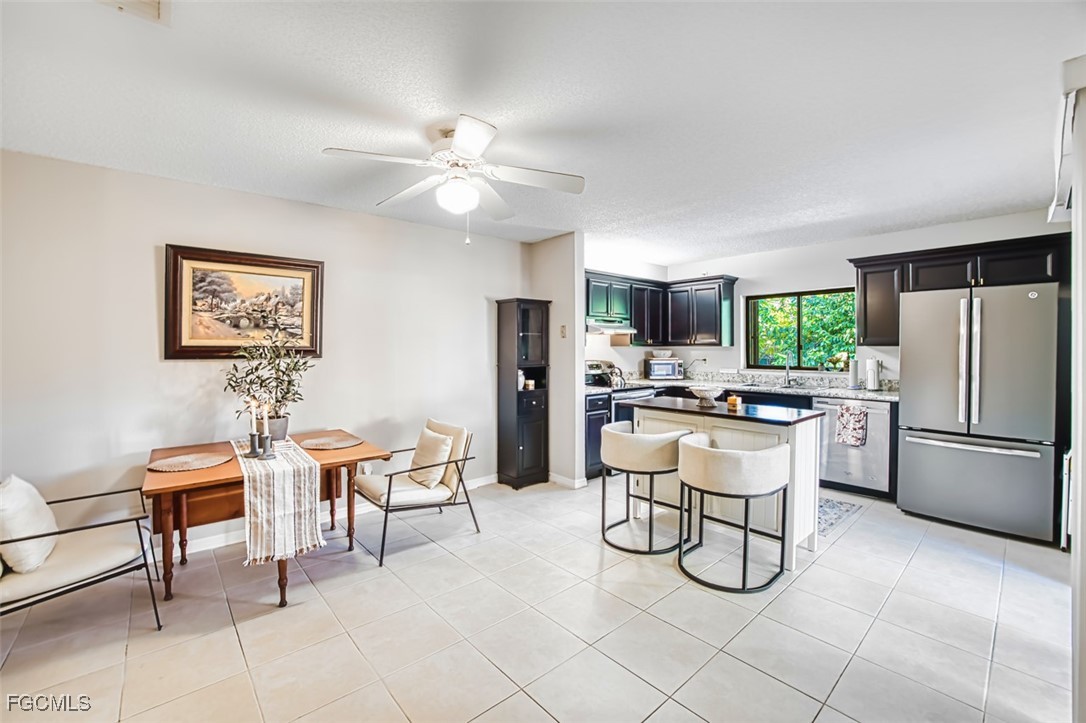 2 bed home in Fort Myers