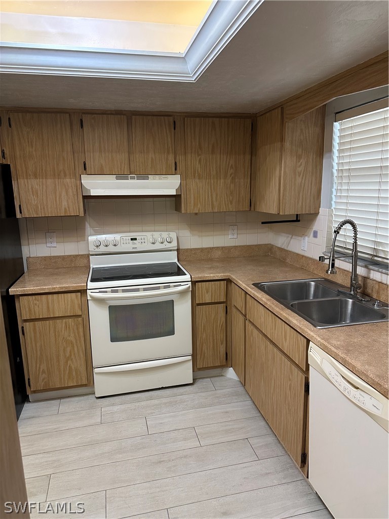 2 bed home in Naples