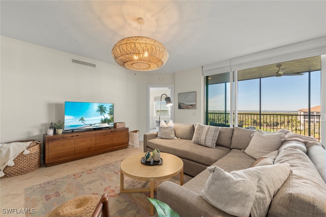 3 bed home in Bonita Springs