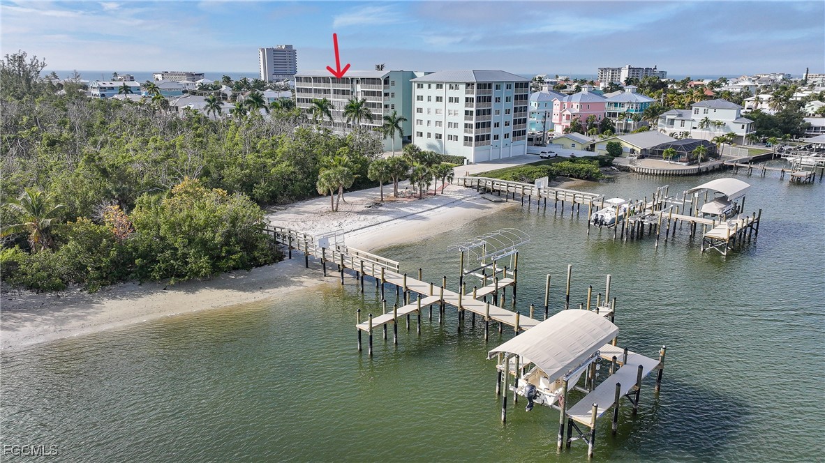 2 bed home in Fort Myers Beach