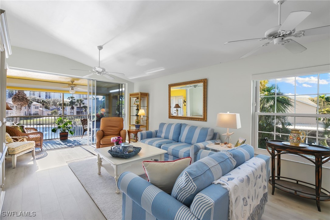 3 bed home in Naples
