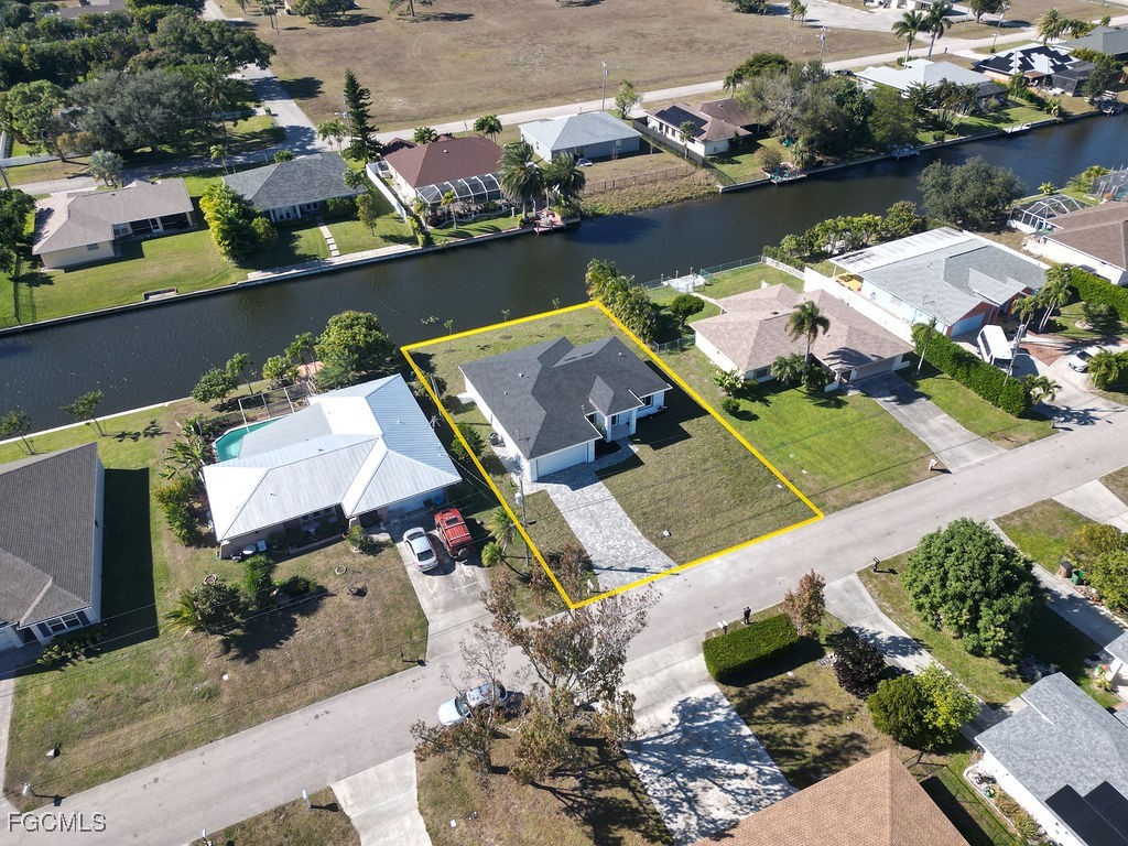 3 bed home in Cape Coral