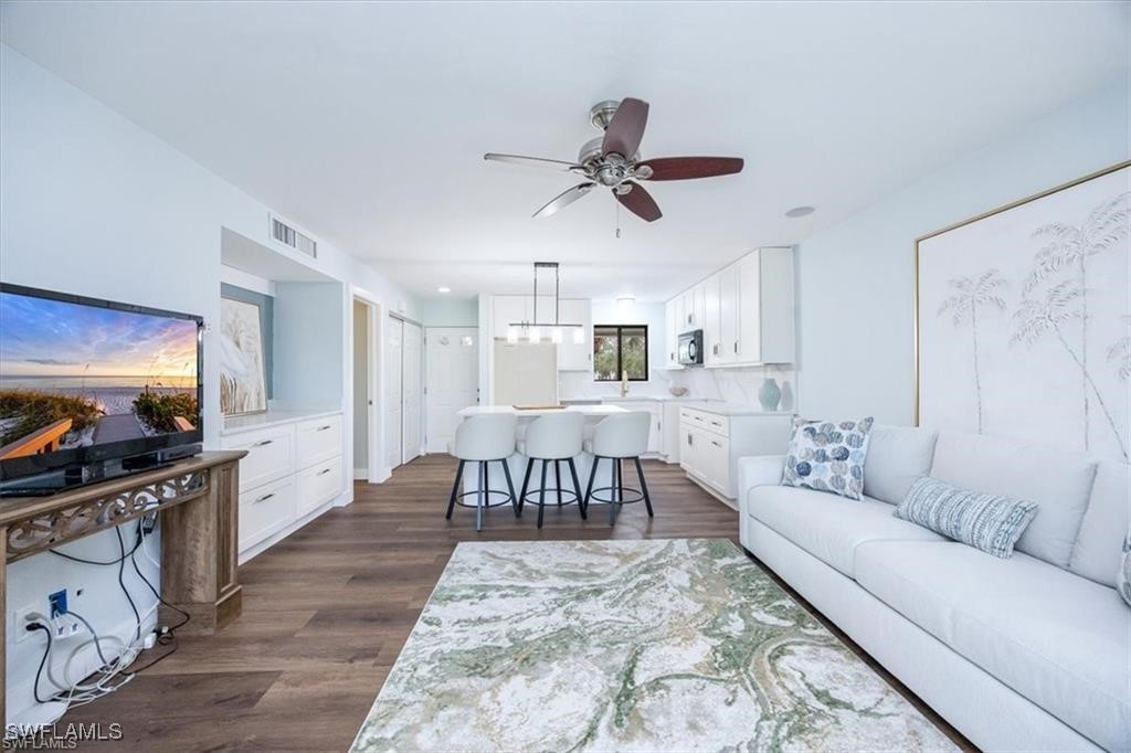 1 bed home in Naples