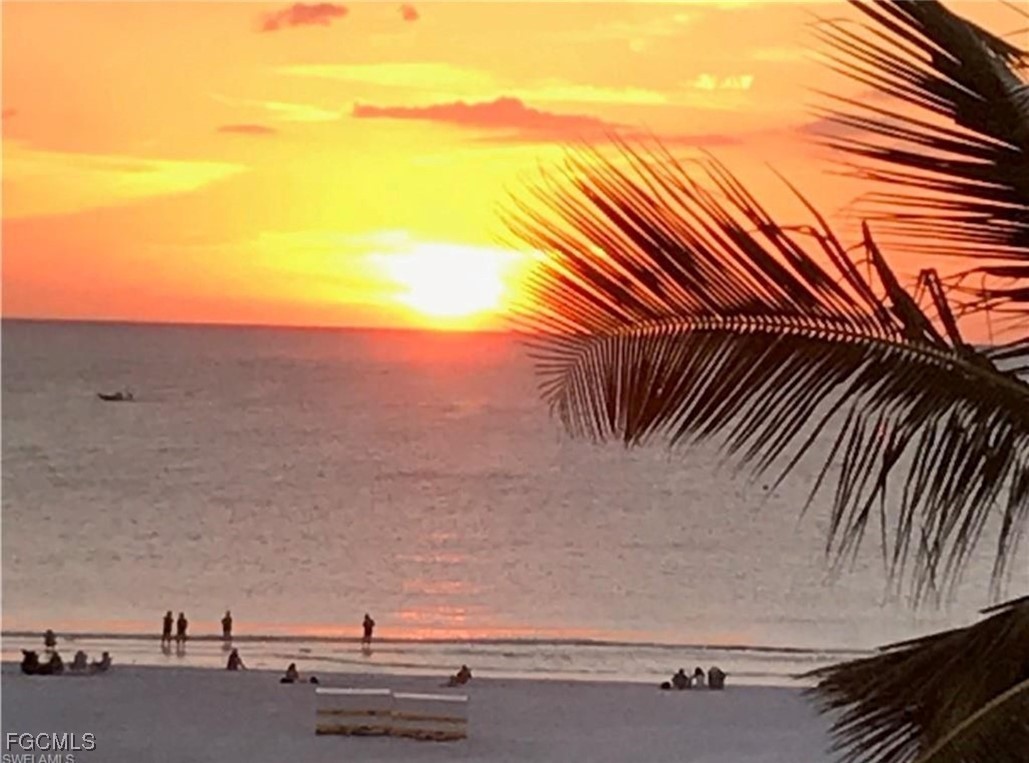 2 bed home in Fort Myers Beach