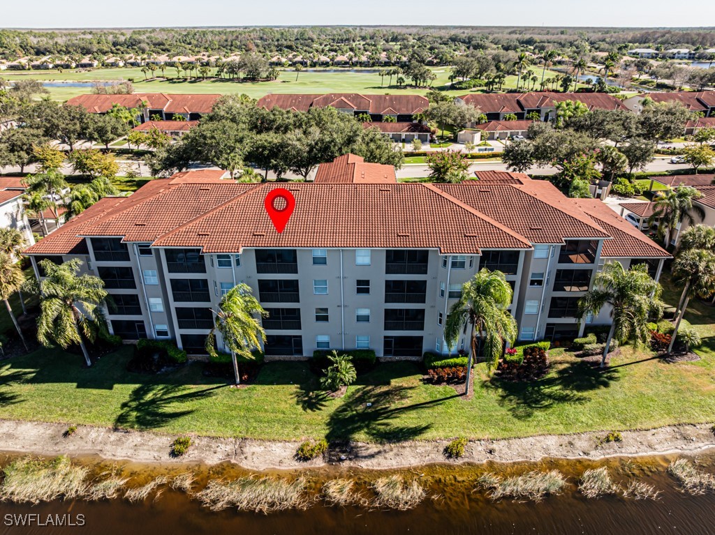 2 bed home in Naples