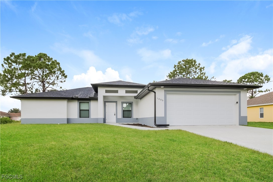 4 bed home in Lehigh Acres