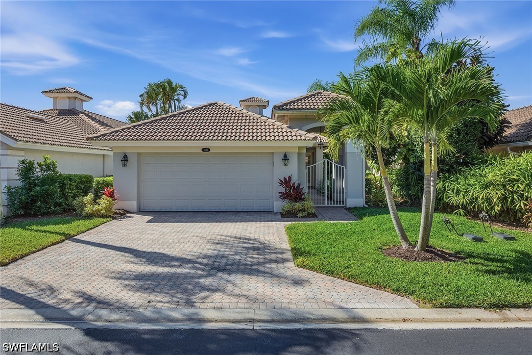 3 bed home in Naples