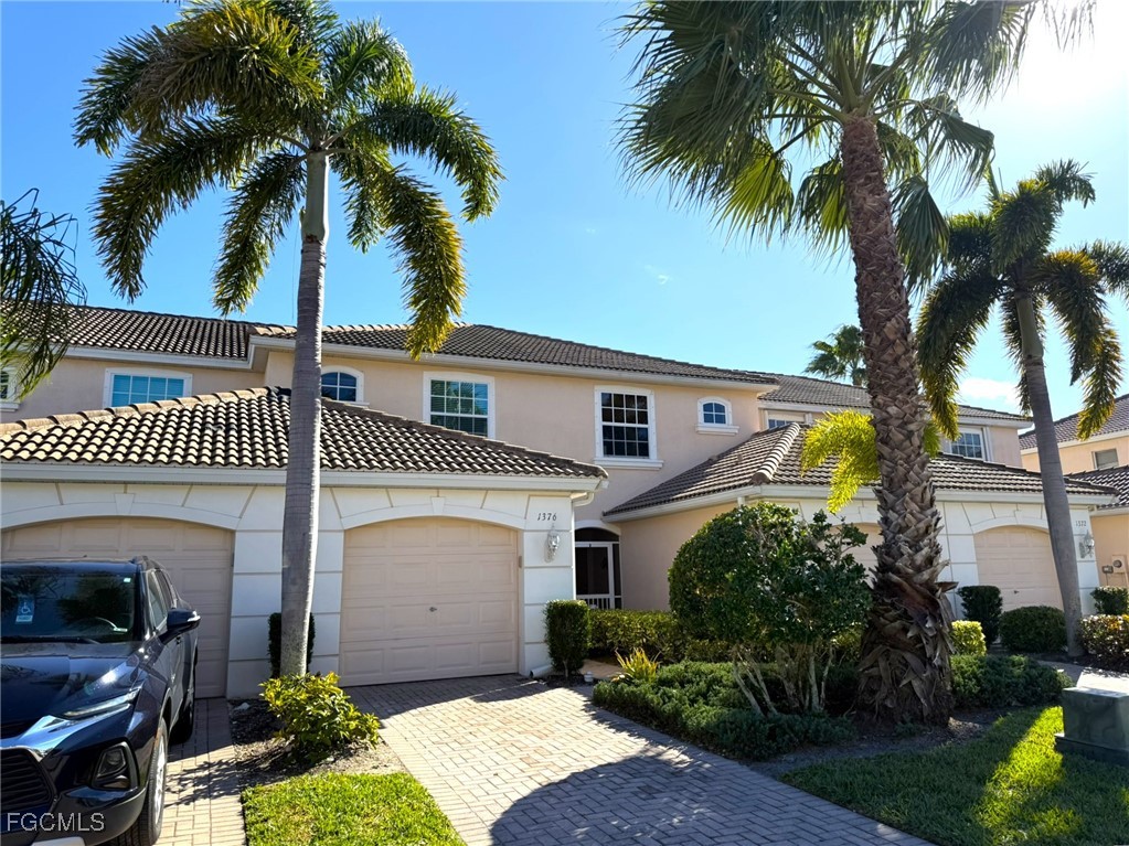 2 bed home in Cape Coral