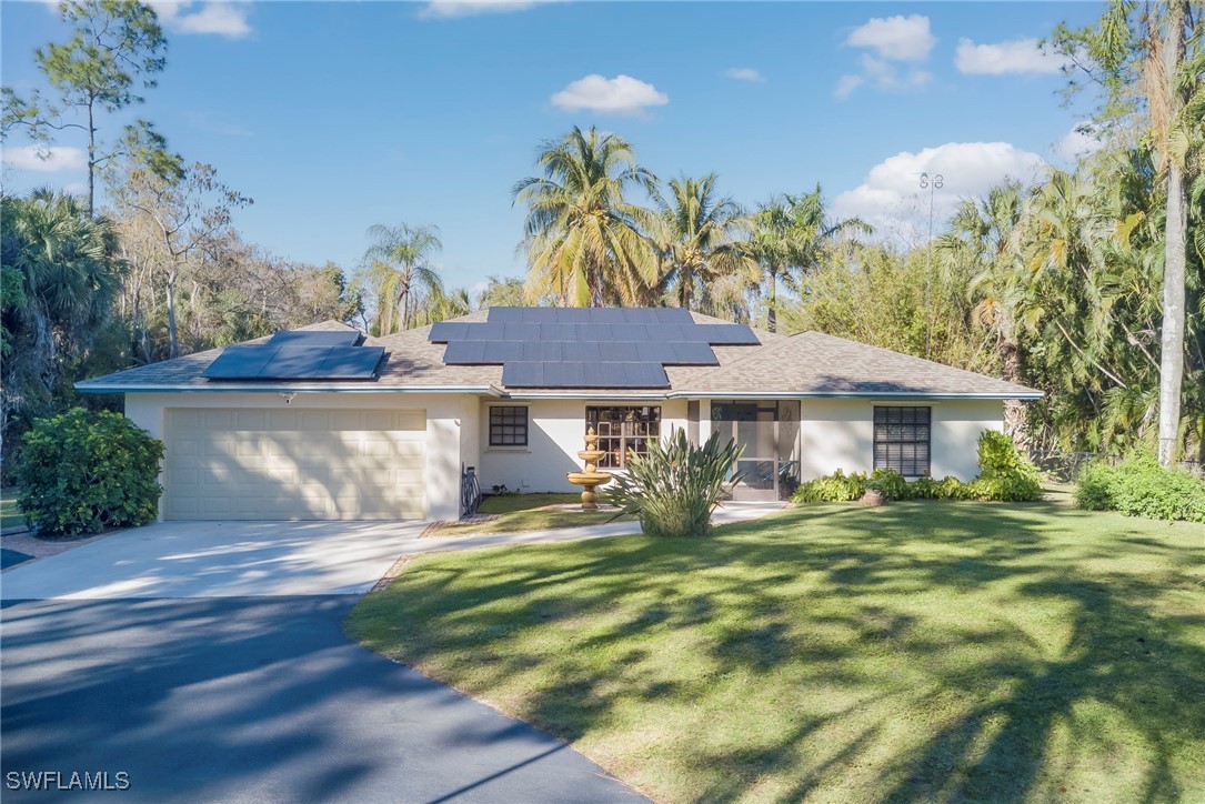 4 bed home in Naples