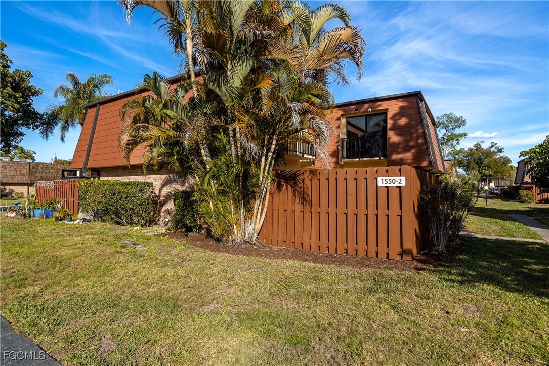 2 bed home in Fort Myers