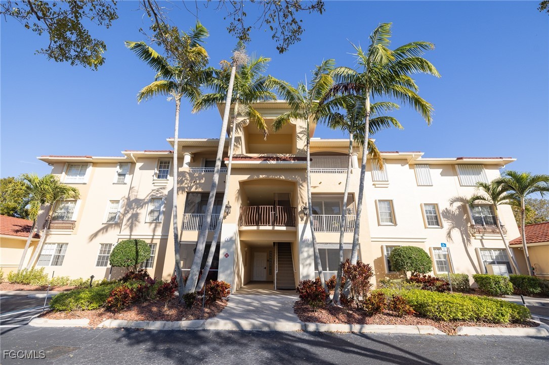 2 bed home in Cape Coral