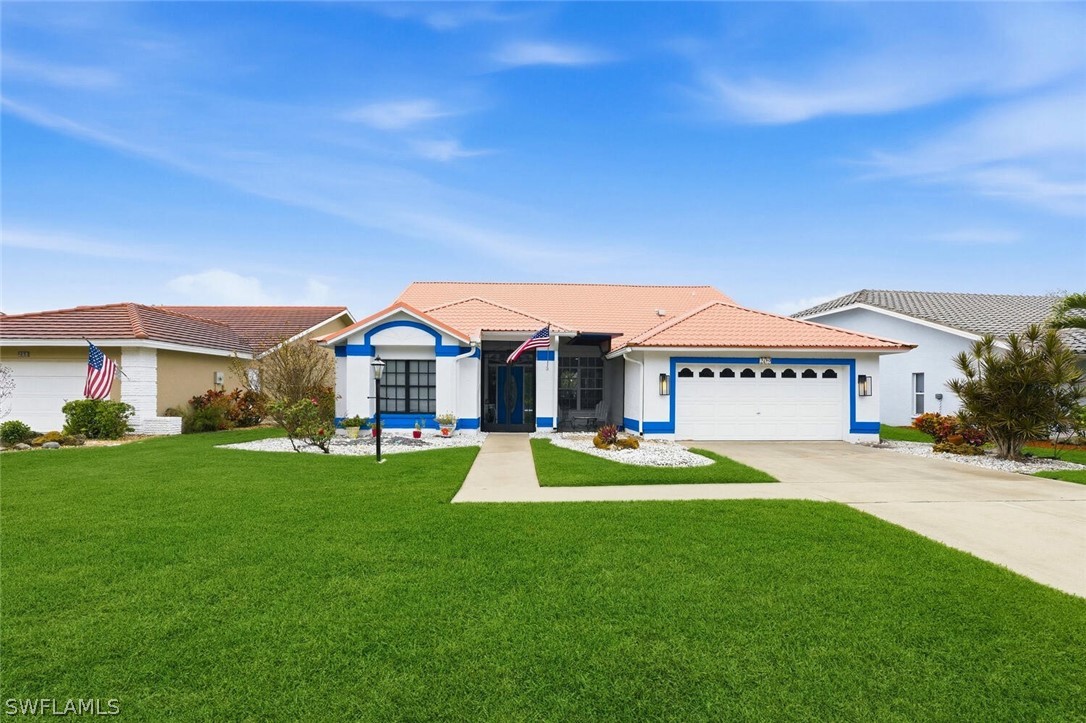 2 bed home in Naples