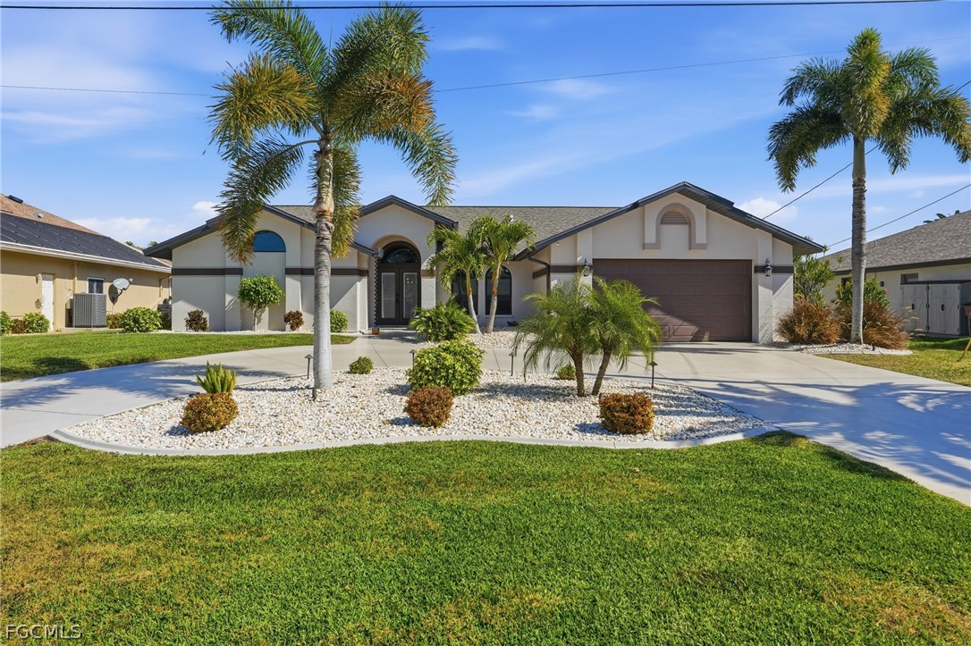 3 bed home in Cape Coral