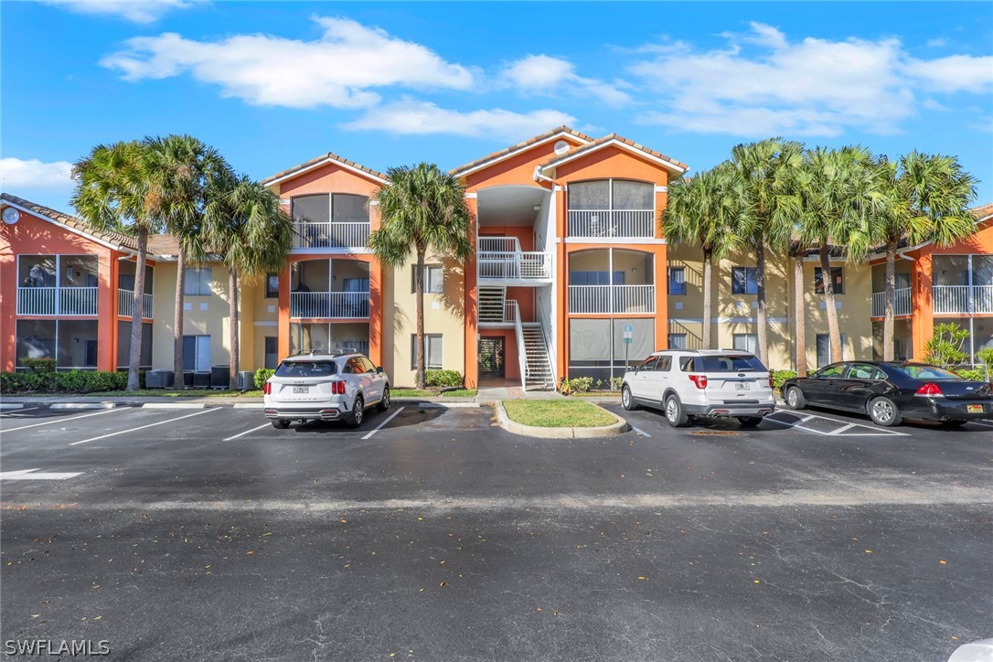 2 bed home in Fort Myers