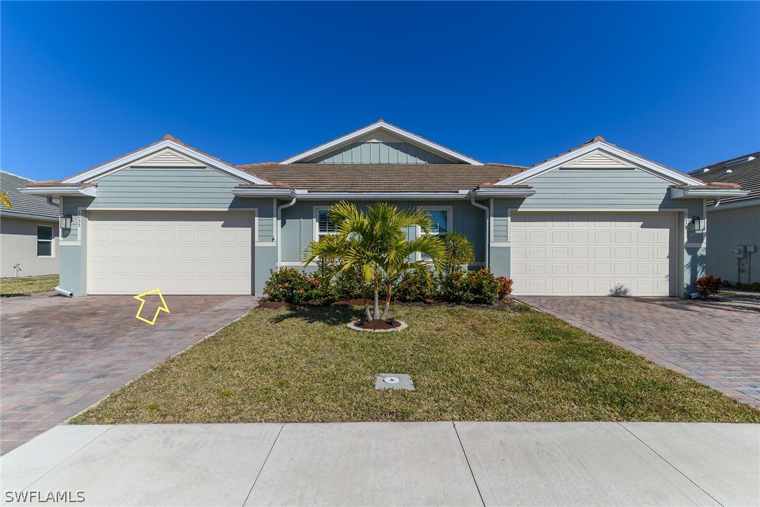 2 bed home in Naples