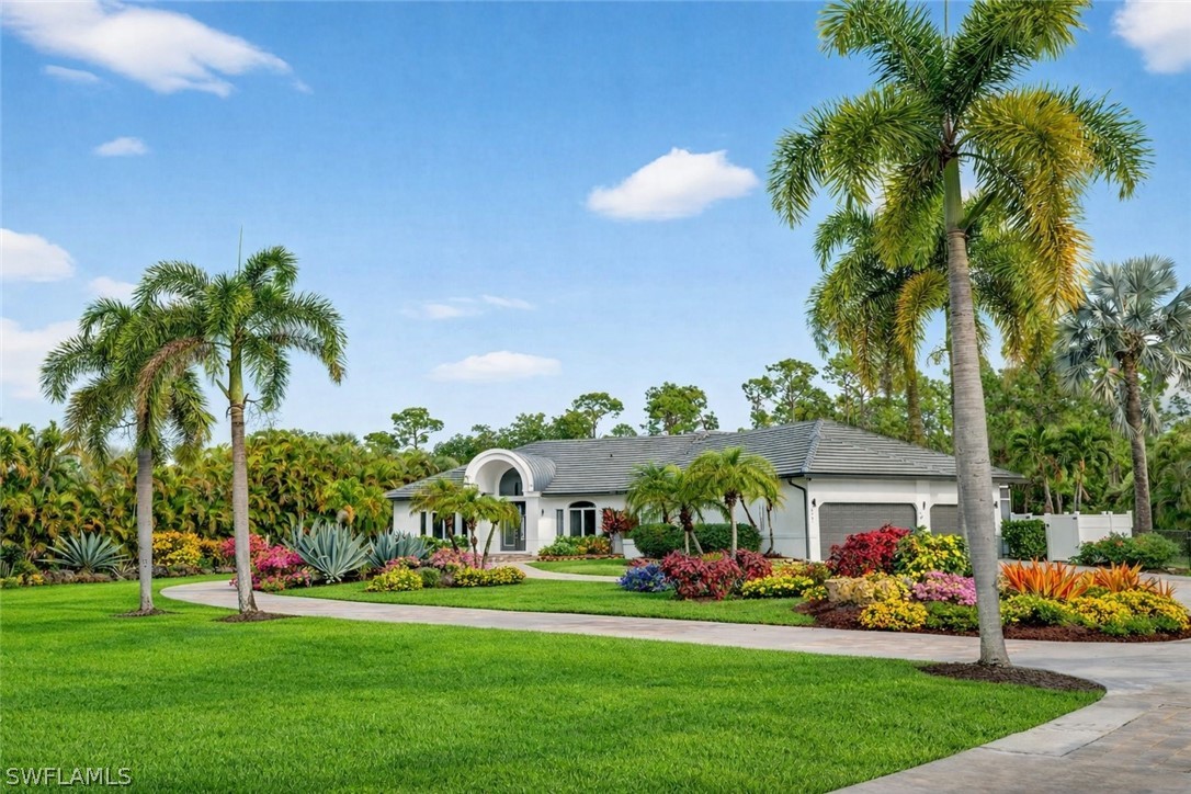 3 bed home in Naples