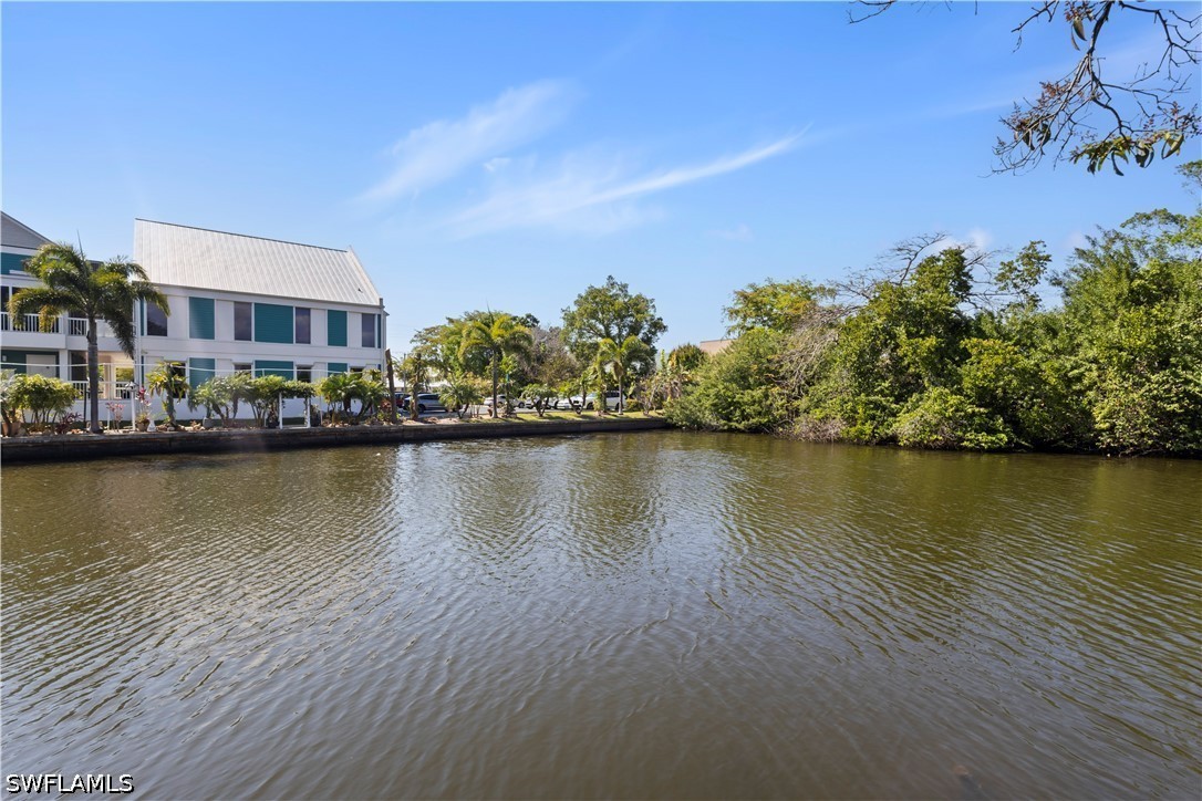 3 bed home in Naples