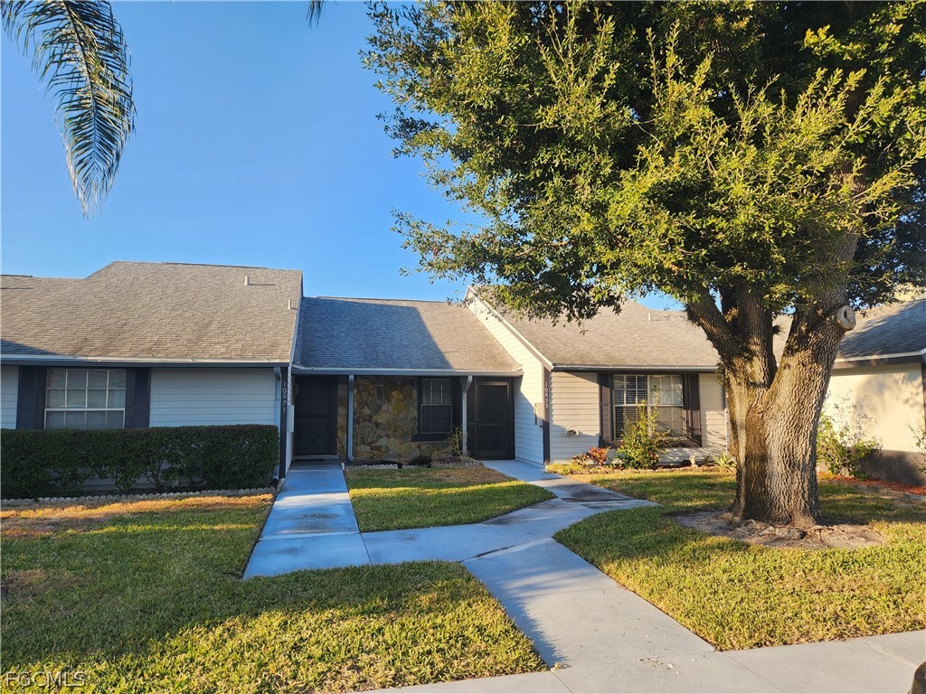 1 bed home in Lehigh Acres