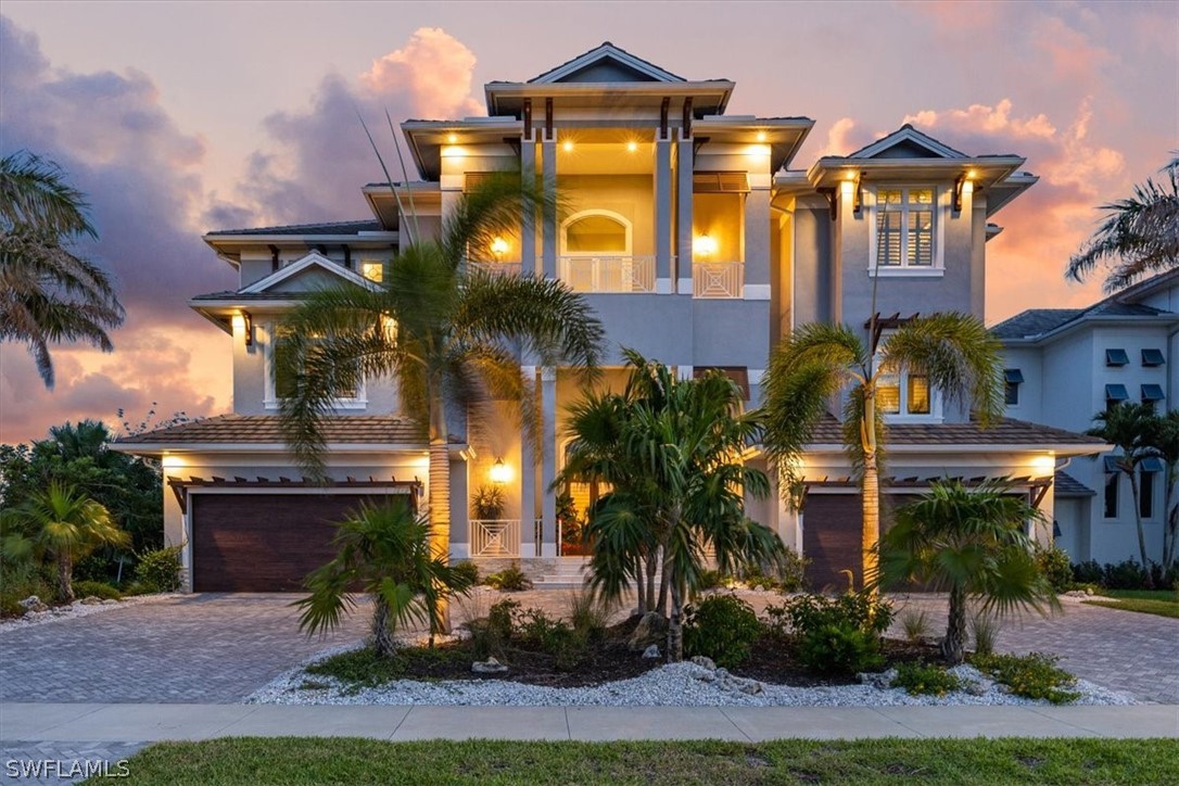 5 bed home in Marco Island