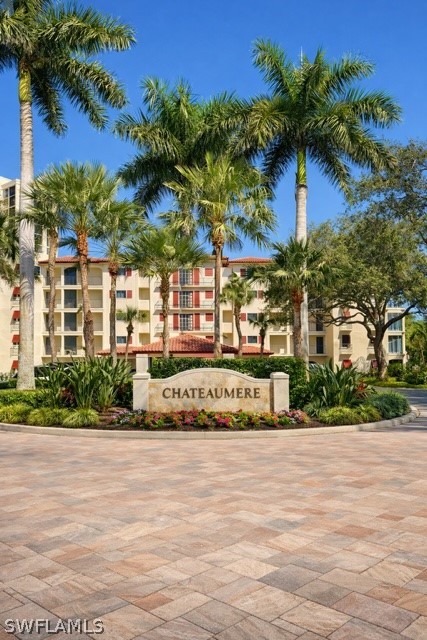 3 bed home in Naples