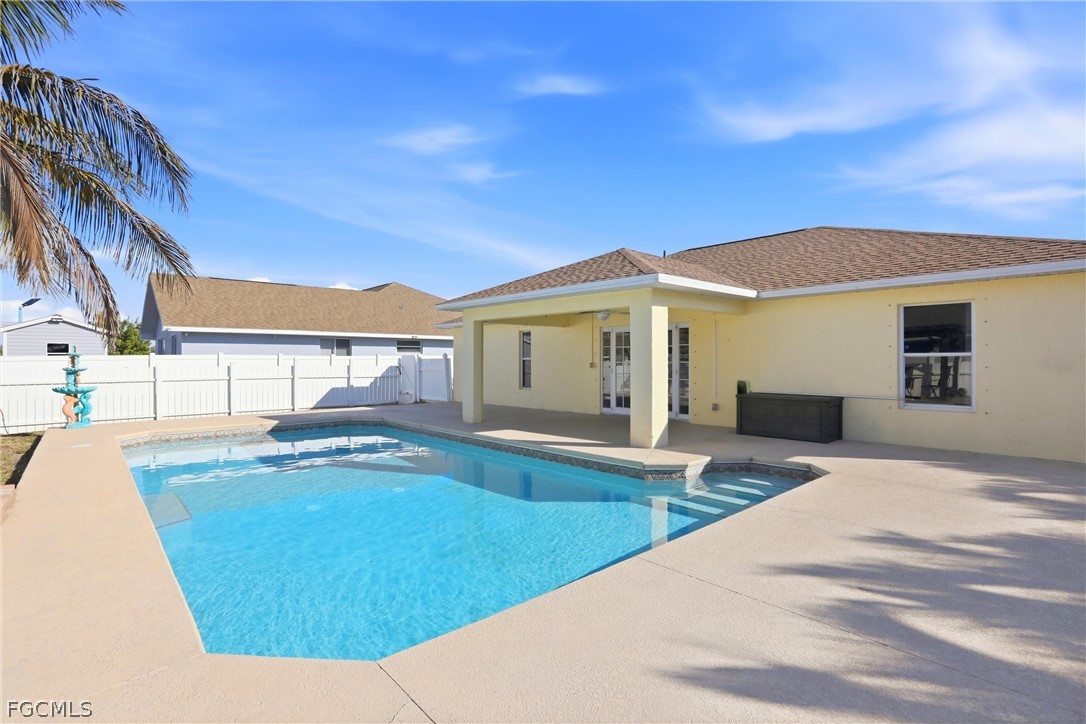 3 bed home in Cape Coral