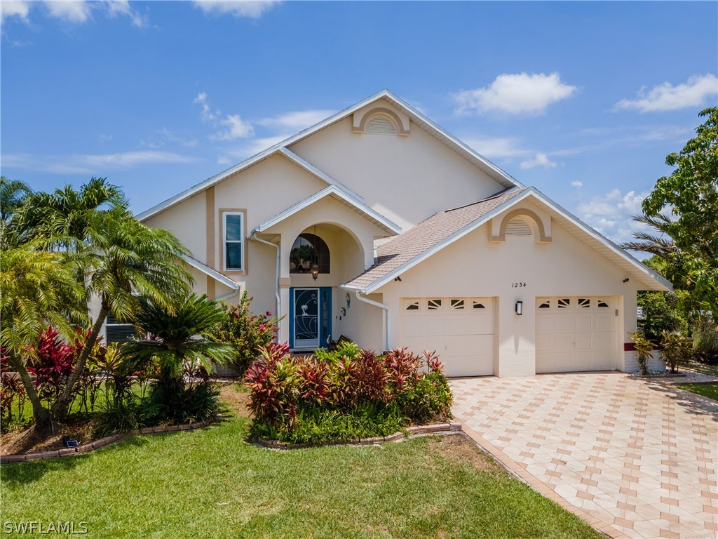 3 bed home in Cape Coral