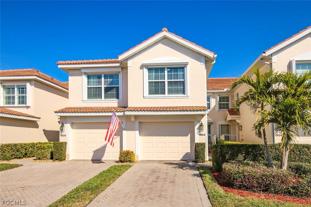 2 bed home in Fort Myers