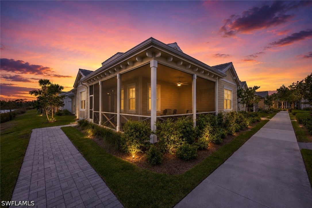 2 bed home in Naples