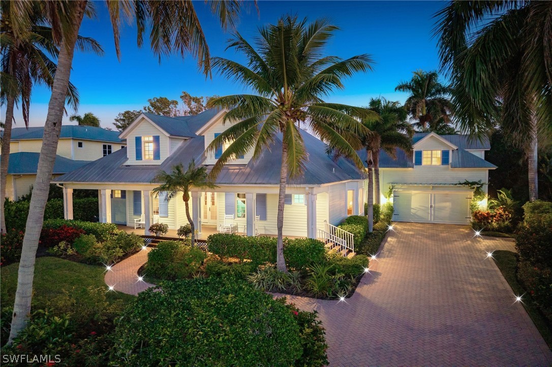 5 bed home in Naples