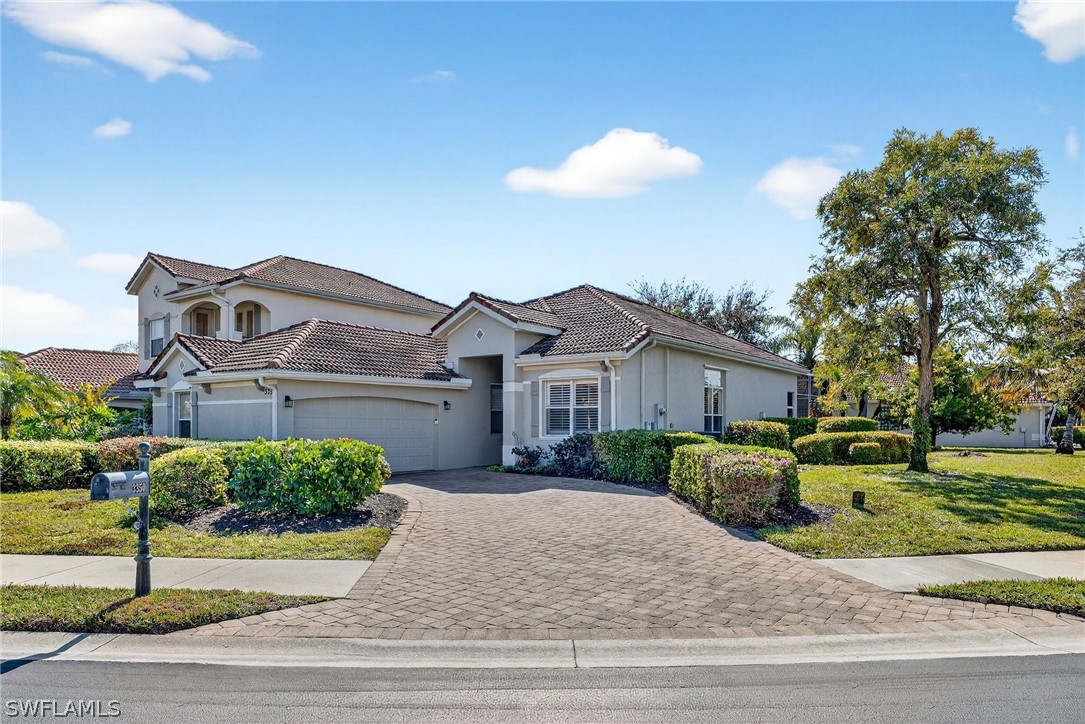 3 bed home in Naples