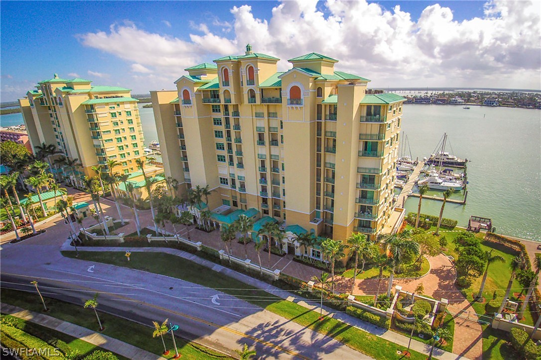 3 bed home in Marco Island