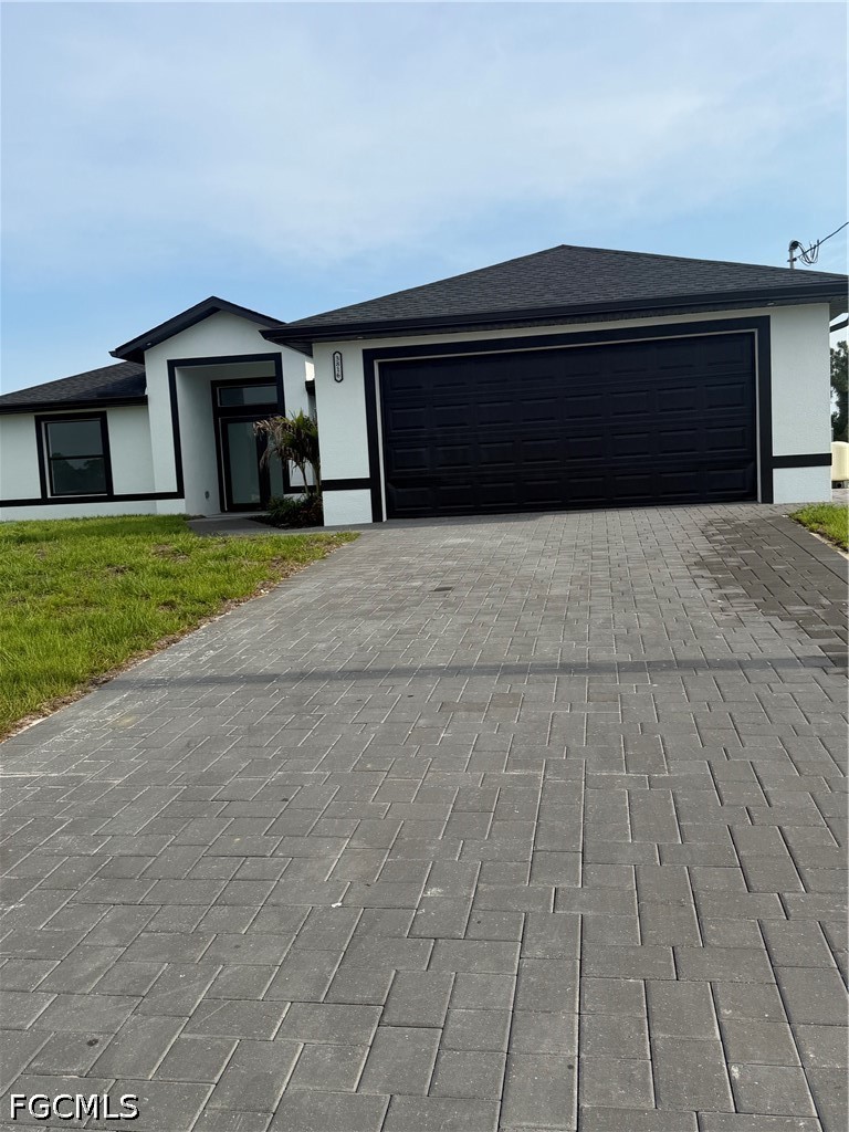 3 bed home in Lehigh Acres