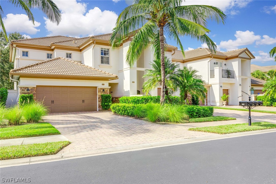 3 bed home in Naples