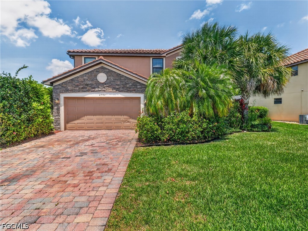 5 bed home in Fort Myers