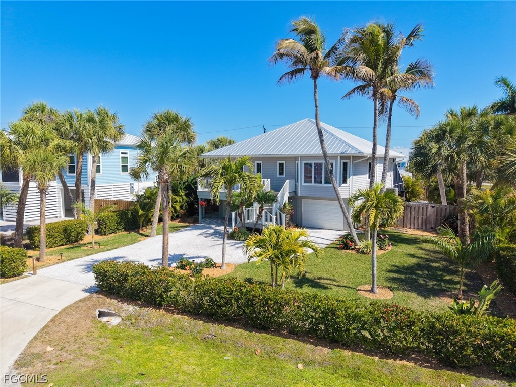 3 bed home in Sanibel