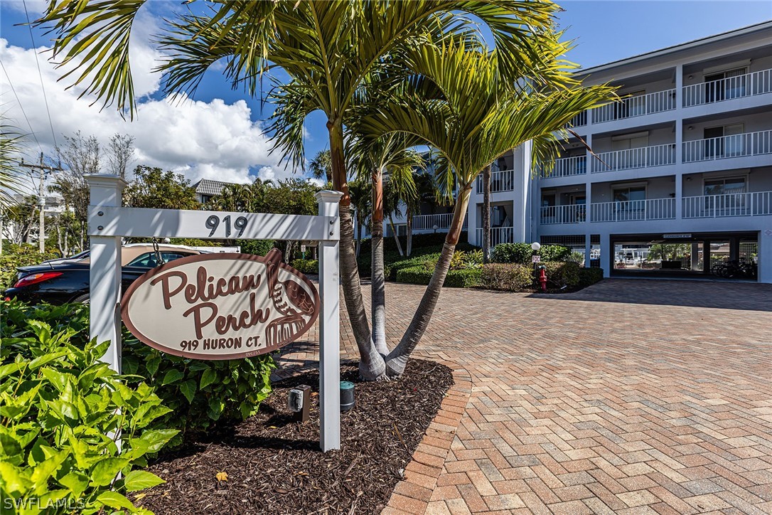 3 bed home in Marco Island