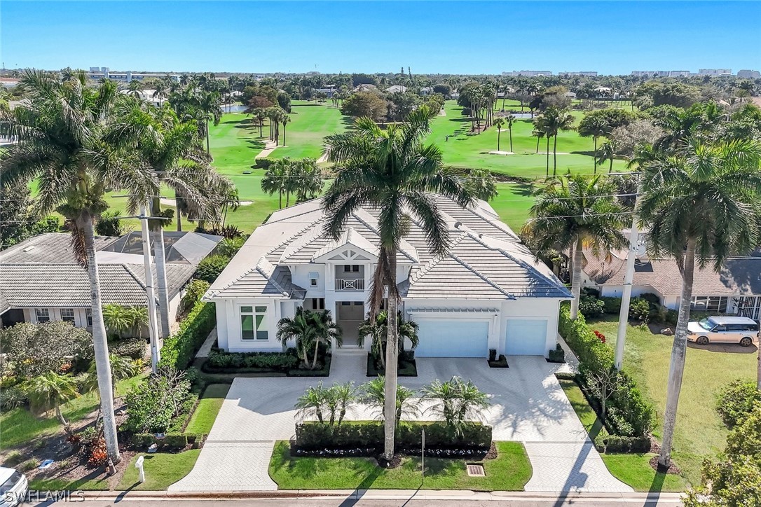 5 bed home in Naples