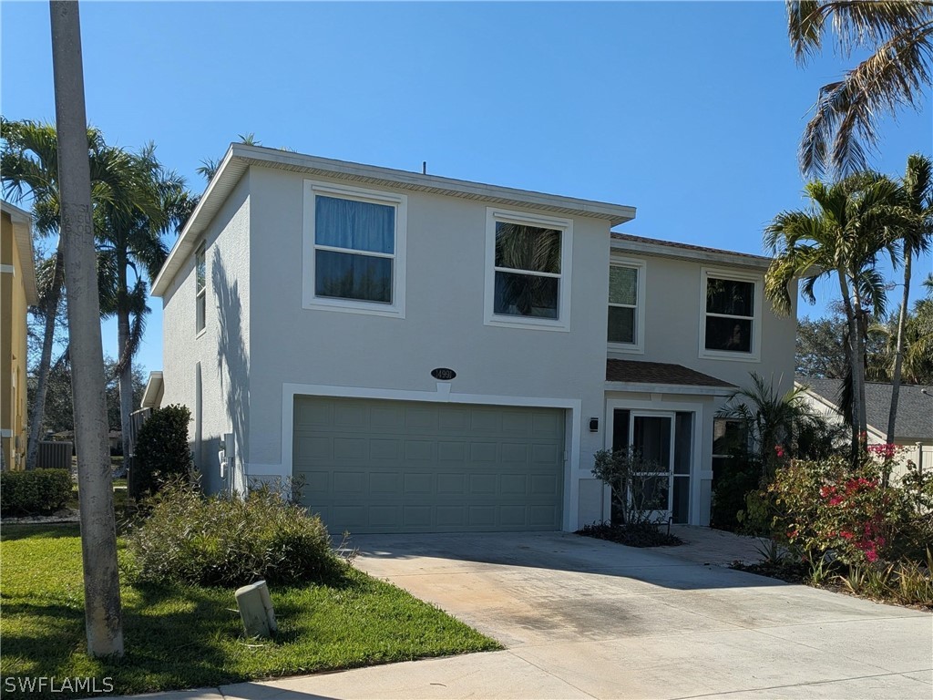 4 bed home in Naples