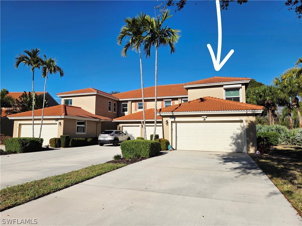 2 bed home in Naples