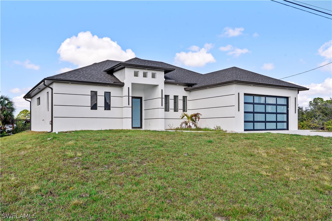3 bed home in Lehigh Acres