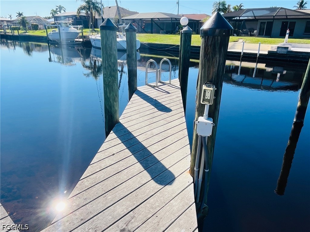 2 bed home in Cape Coral