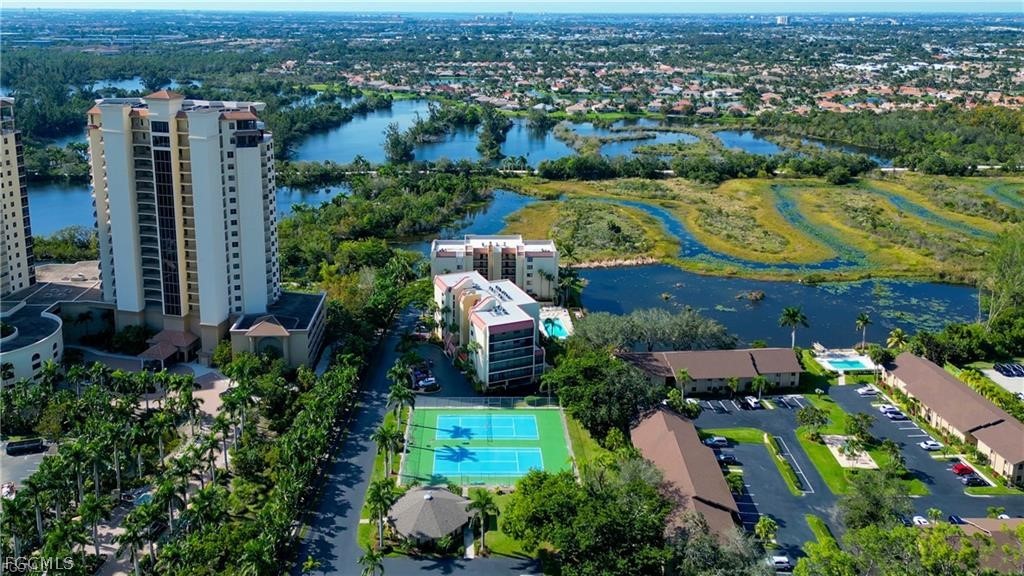 2 bed home in Fort Myers