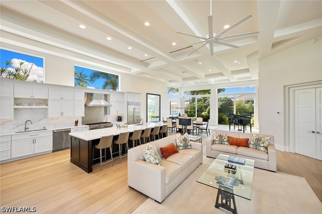 4 bed home in Naples