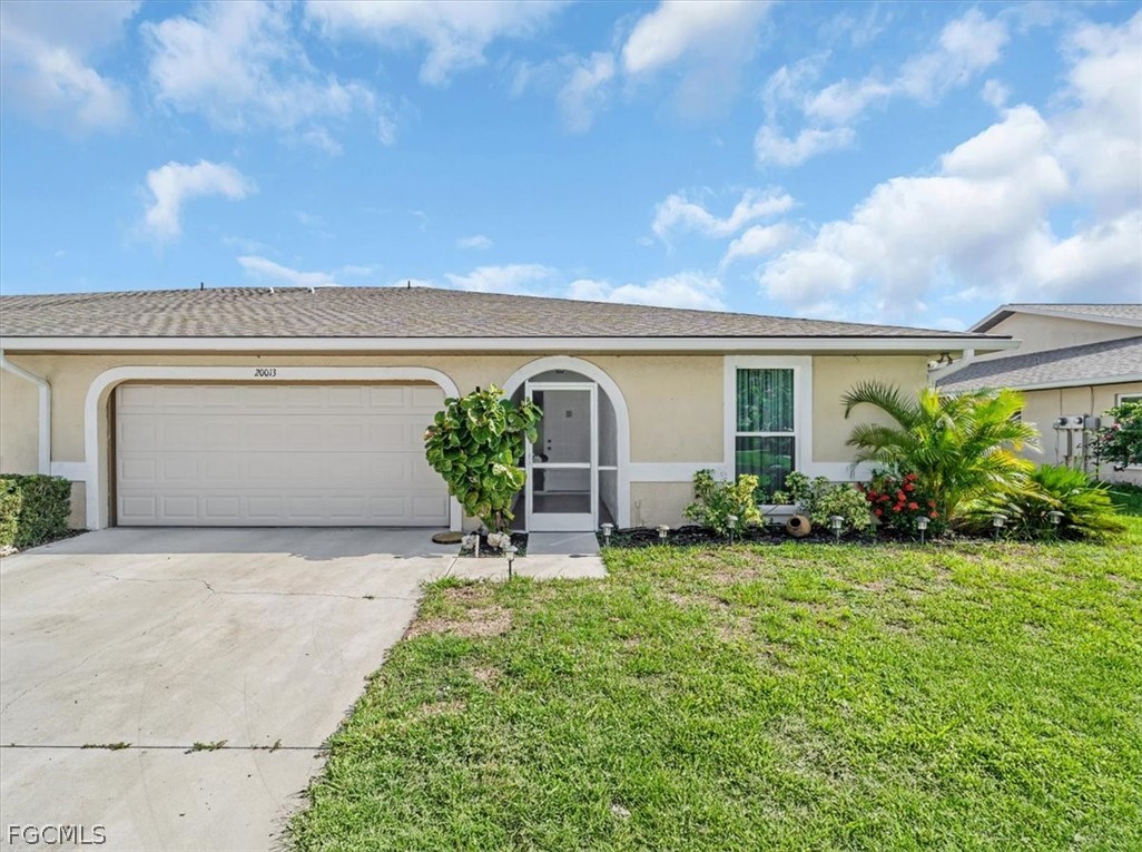 2 bed home in Lehigh Acres