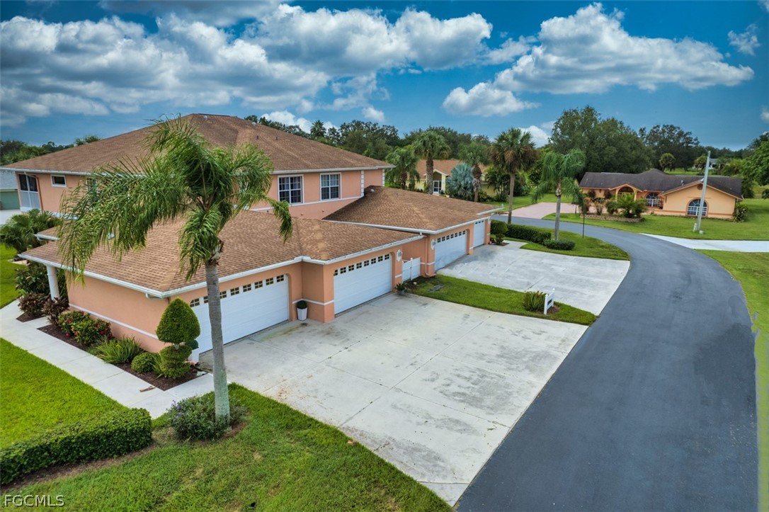 3 bed home in Lehigh Acres