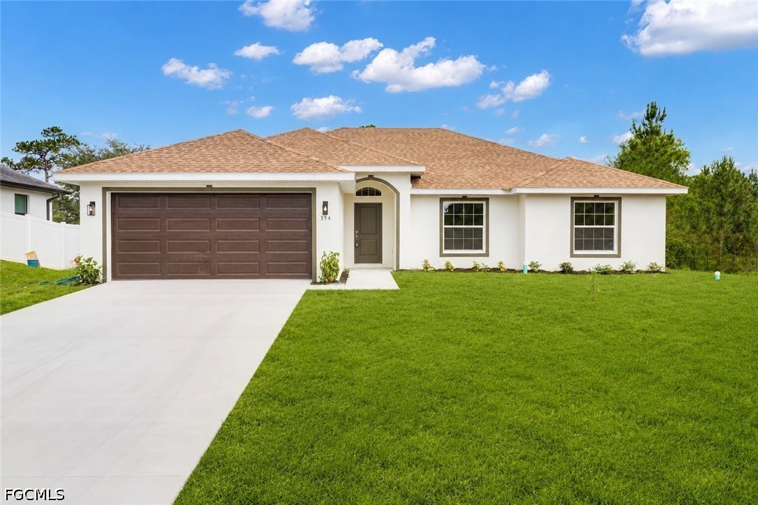 3 bed home in Lehigh Acres