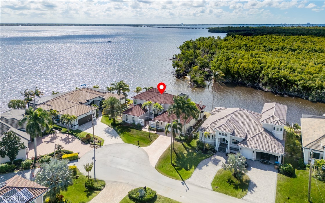 4 bed home in Cape Coral