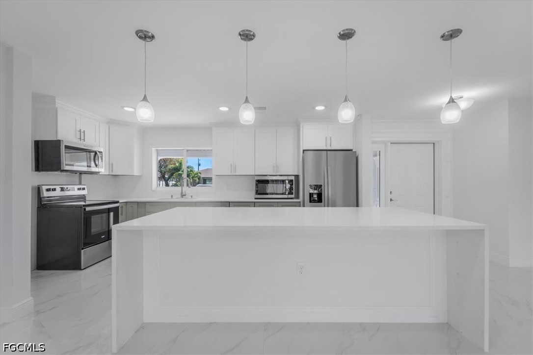 3 bed home in Cape Coral