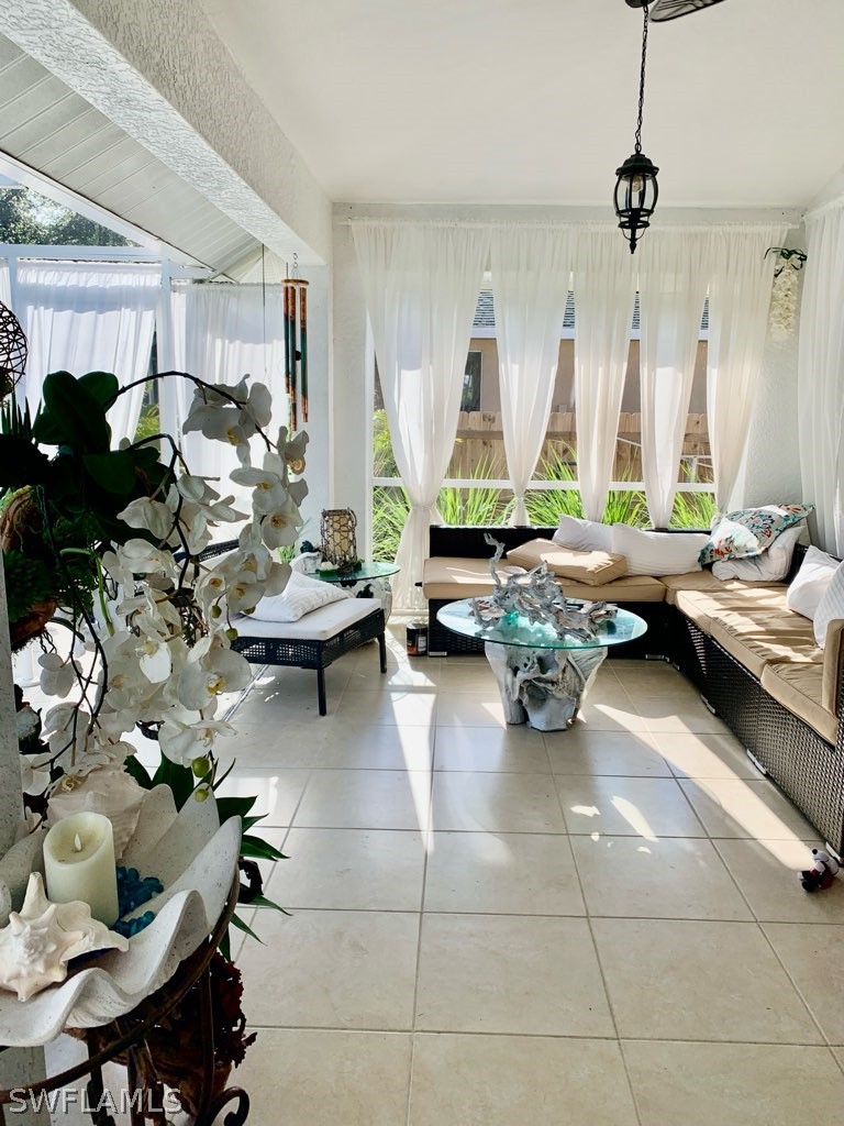 3 bed home in Cape Coral